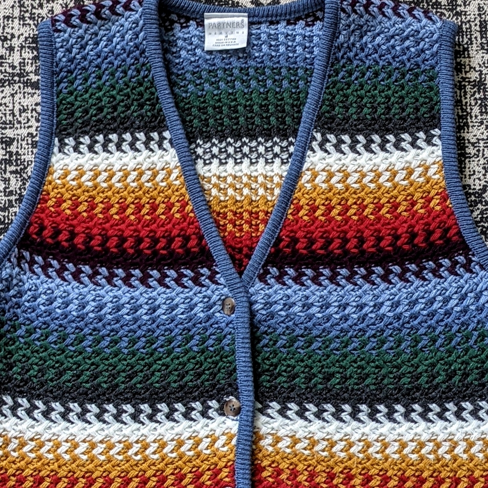 SOLD Crochet Knit Sweater Vest Earthy - Picture 11 of 16